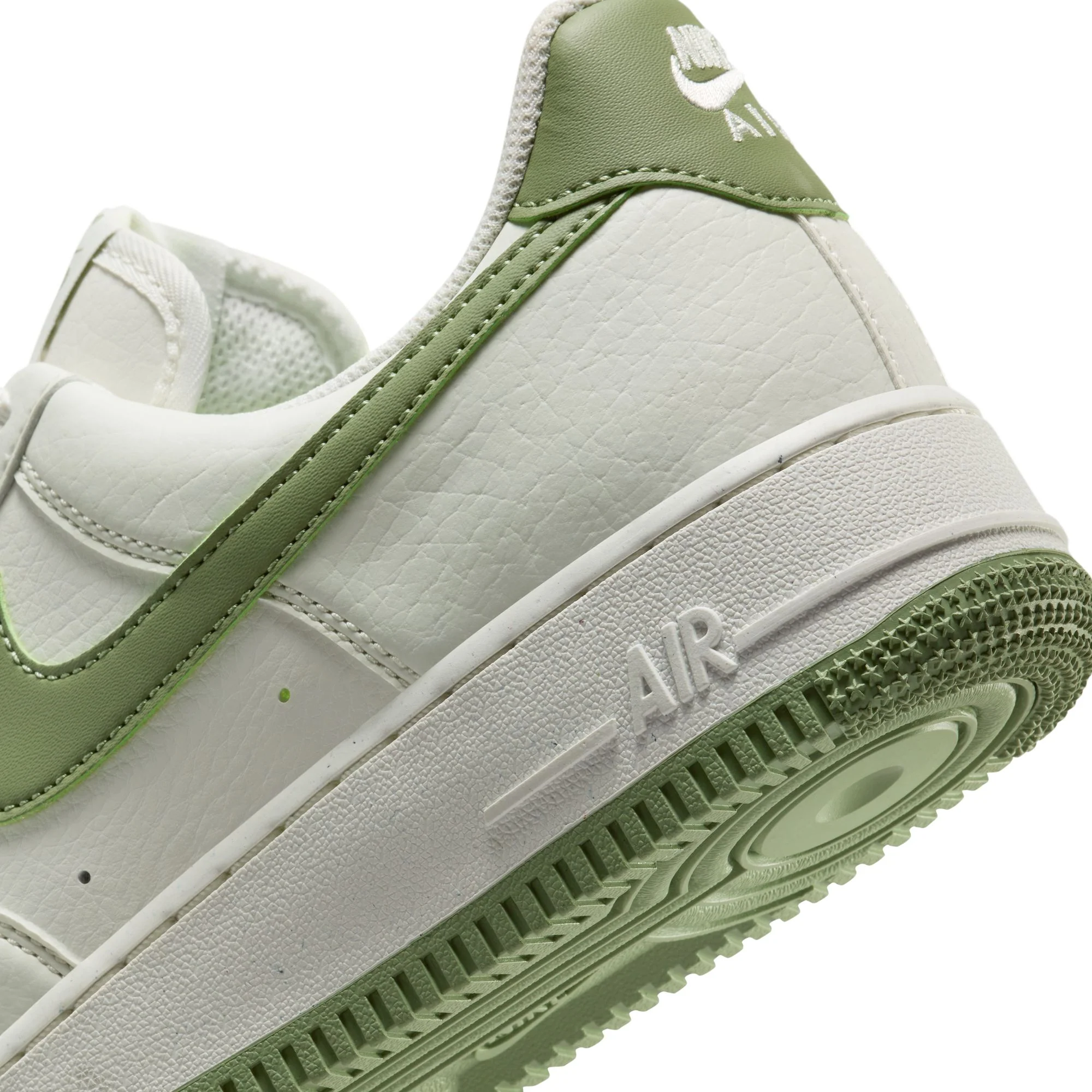 Air Force 1 Low Next Nature - Image 11